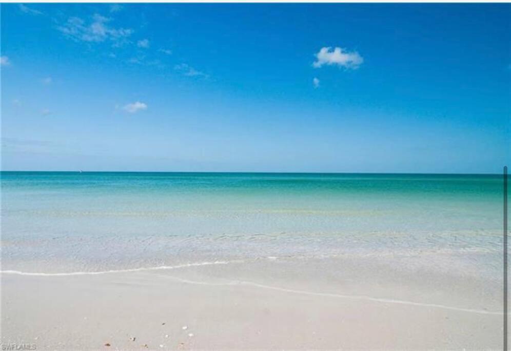 Naples Dream At Wtc With Heated Pool Spa Sauna 7 Bicycles And 3 Mls To Beach Екстер'єр фото